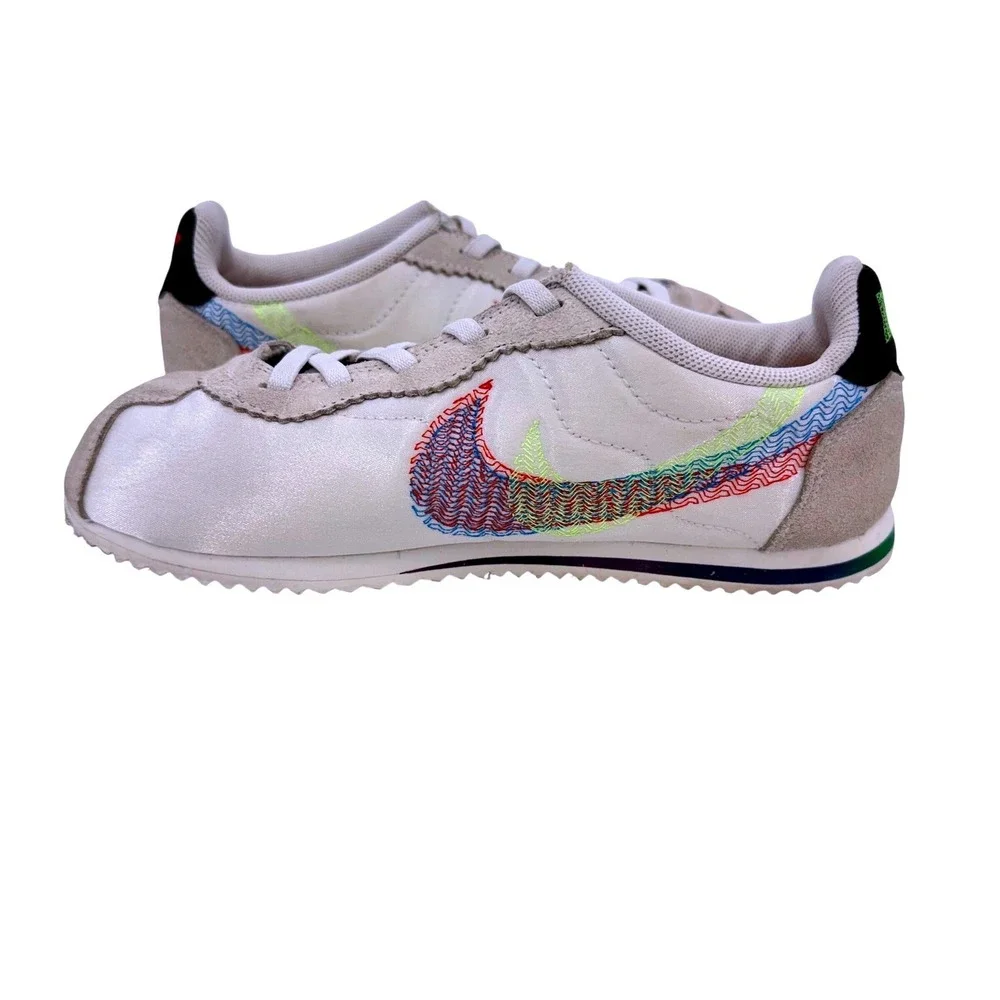 Nike Cortez Be True Rainbow Swoosh White Retro Y2K Sneakers Youth‎ 2.5Y